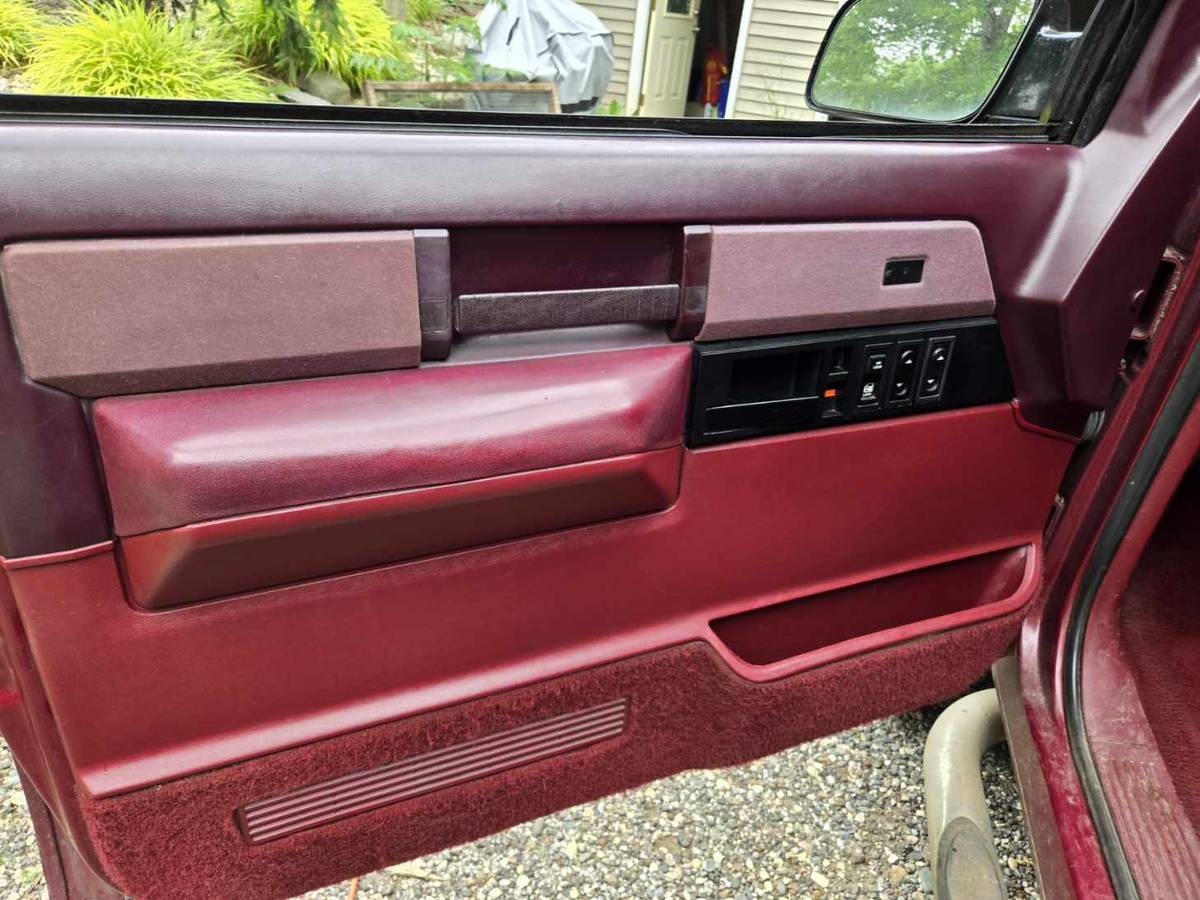 Chevy-k2500-1988-red-5