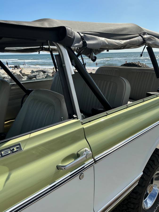 Chevy-k5-blazer-1972-19