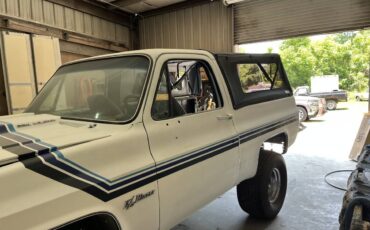 Chevy-k5-blazer-1987-white
