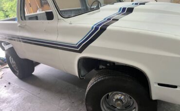 Chevy-k5-blazer-1987-white-5