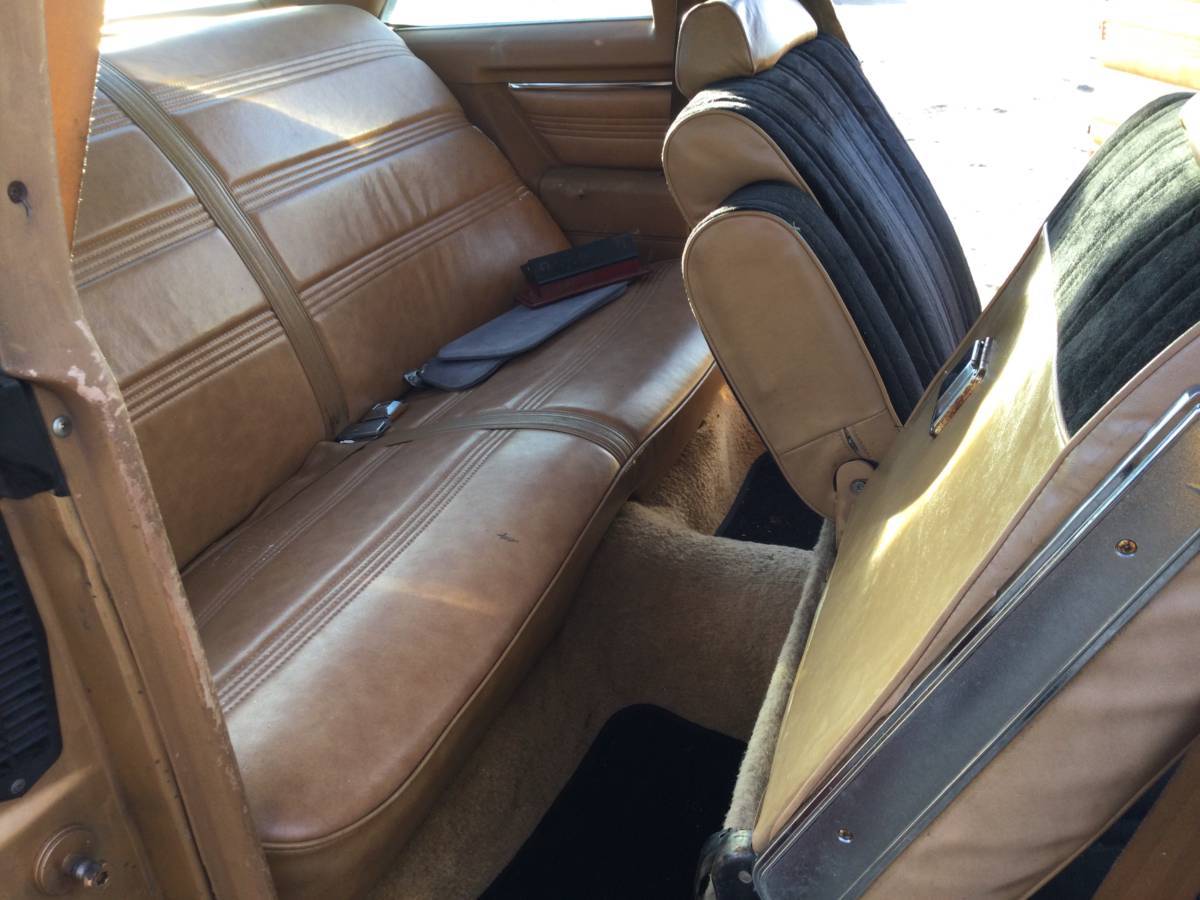 Chevy-malibu-1980-brown-11