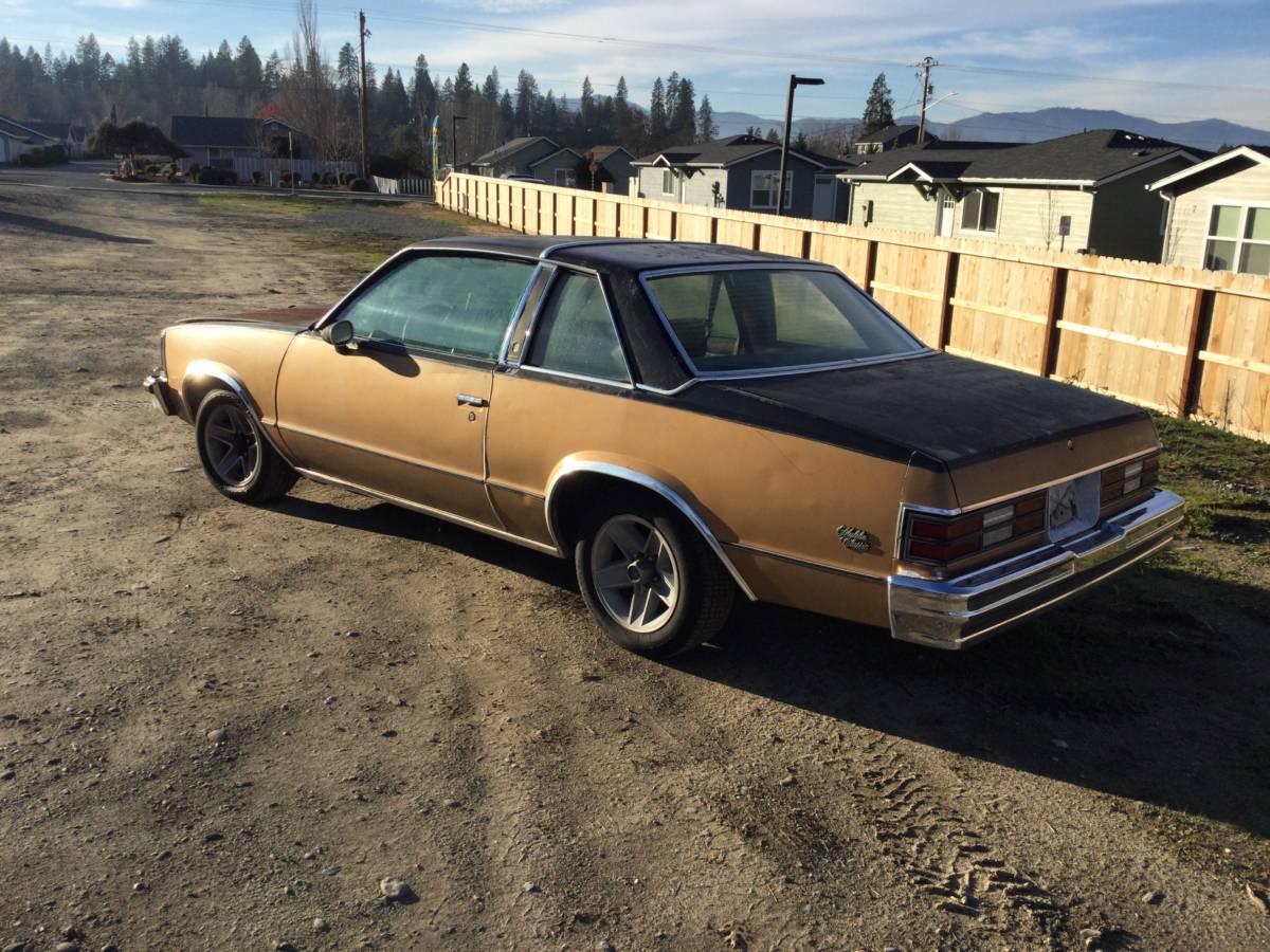 Chevy-malibu-1980-brown-2
