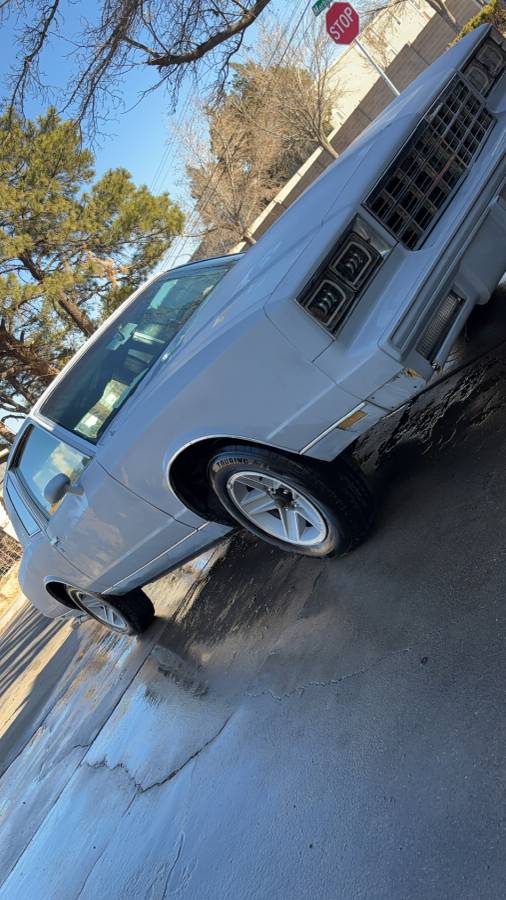 Chevy-monte-carlo-1984-6