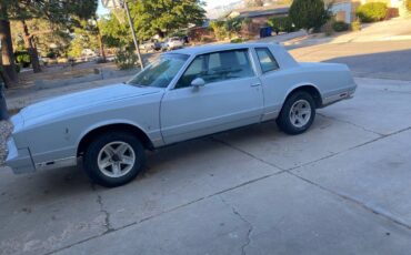 Chevy-monte-carlo-1984-7