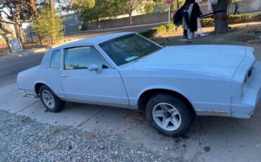 Chevy-monte-carlo-1984-8