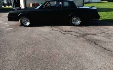 Chevy-monte-carlo-ss-1985-black-3