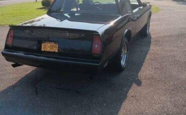 Chevy-monte-carlo-ss-1985-black-7