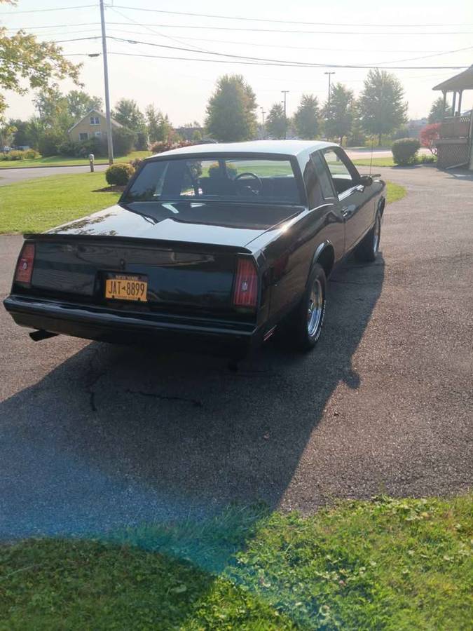 Chevy-monte-carlo-ss-1985-black-7