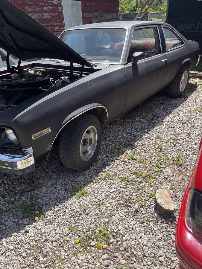 Chevy-nova-1977-black-17