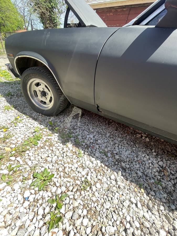 Chevy-nova-1977-black-5