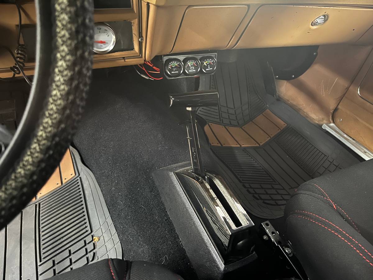 Chevy-nova-1978-brown-11