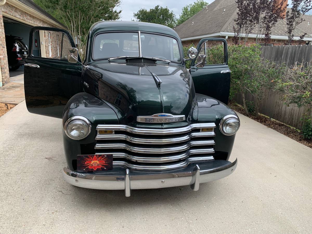 Chevy-panel-truck-1953-green-7