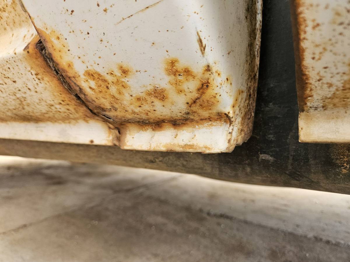 Chevy-r10c10-1987-white-21