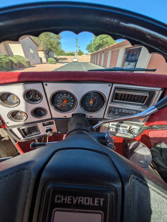 Chevy-silverado-1500-1979-silver-12