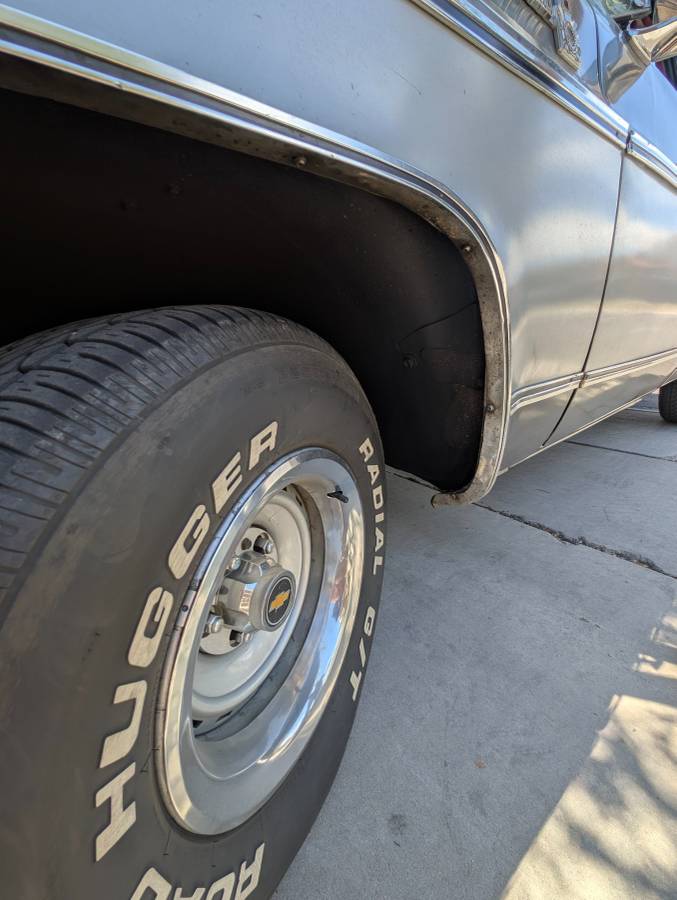 Chevy-silverado-1500-1979-silver-19