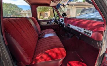 Chevy-silverado-1500-1979-silver