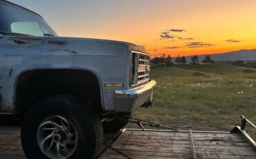 Chevy-silverado-1500-1985-custom-4