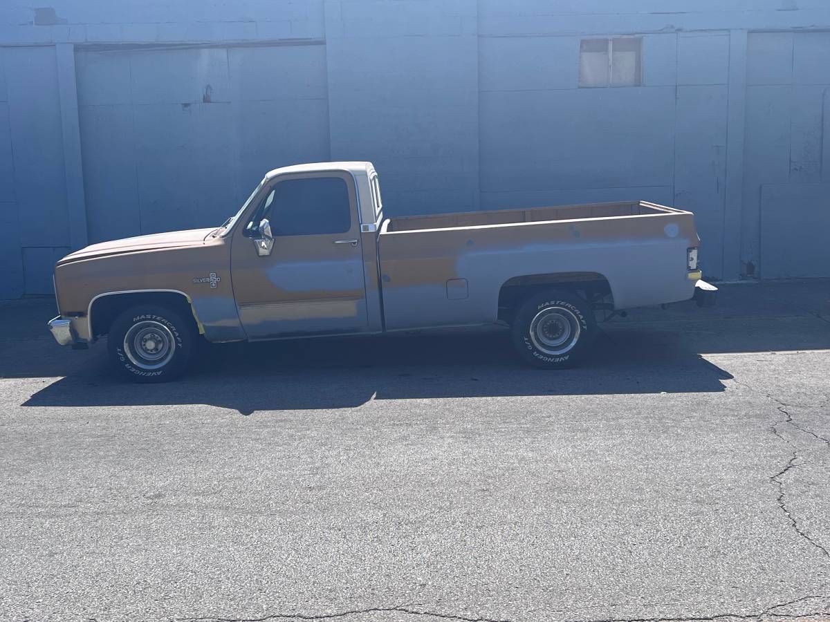Chevy-silverado-1984-3