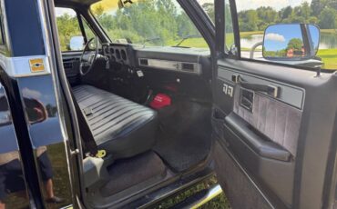 Chevy-silverado-1985-black-12