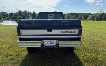 Chevy-silverado-1985-black-6