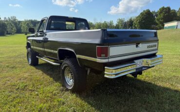 Chevy-silverado-1985-black-7