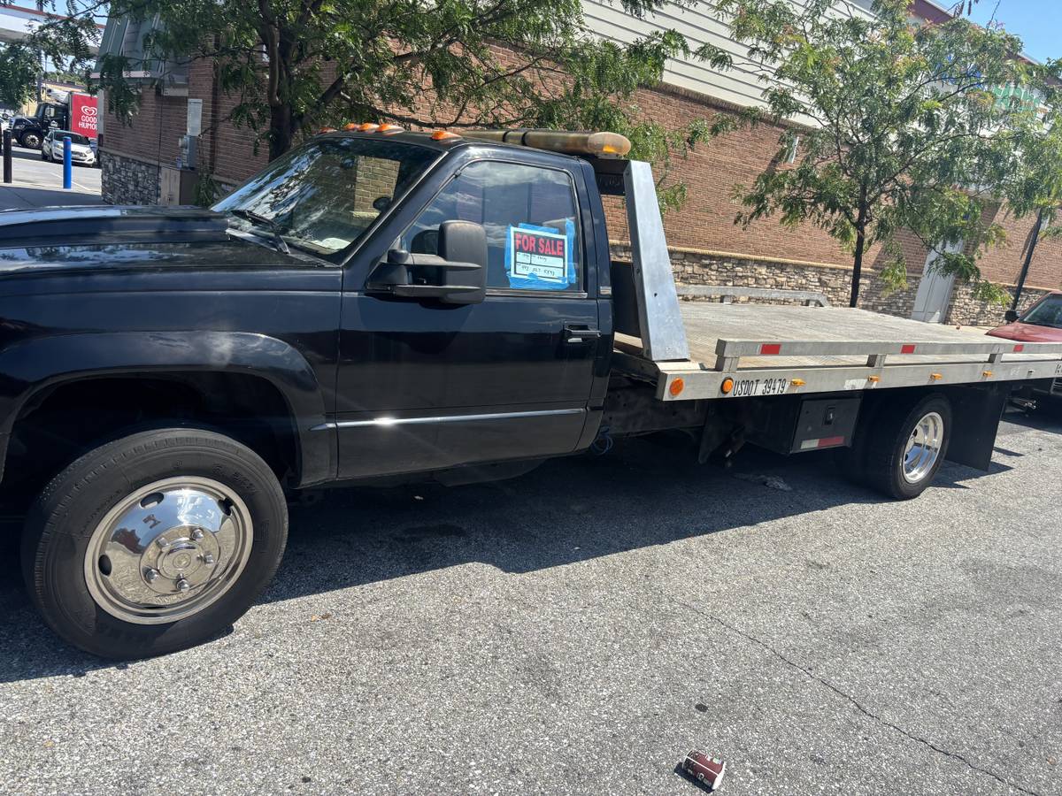 Chevy-silverado-3500hd-diesel-1994-black-1