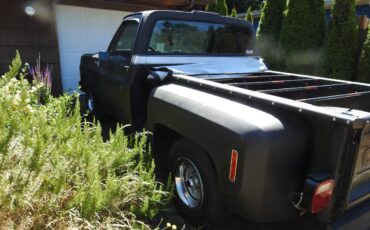 Chevy-stepside-c10-scottsdale-1979-black