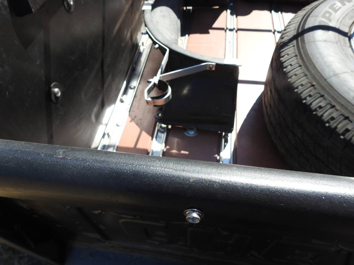 Chevy-stepside-c10-scottsdale-1979-black-5