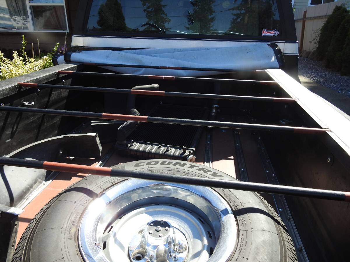 Chevy-stepside-c10-scottsdale-1979-black-6