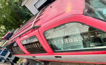 Chevy-suburban-1500-4x4-1993-red-2