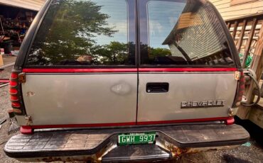 Chevy-suburban-1500-4x4-1993-red-6