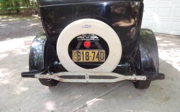 Chevy-touring-1924-black-4