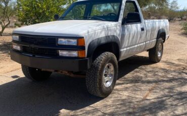 Chevy-truck-1989-white-1