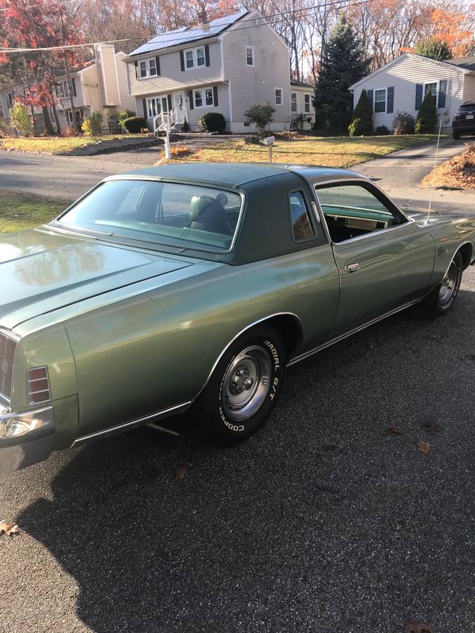 Chrysler-1976-green-9