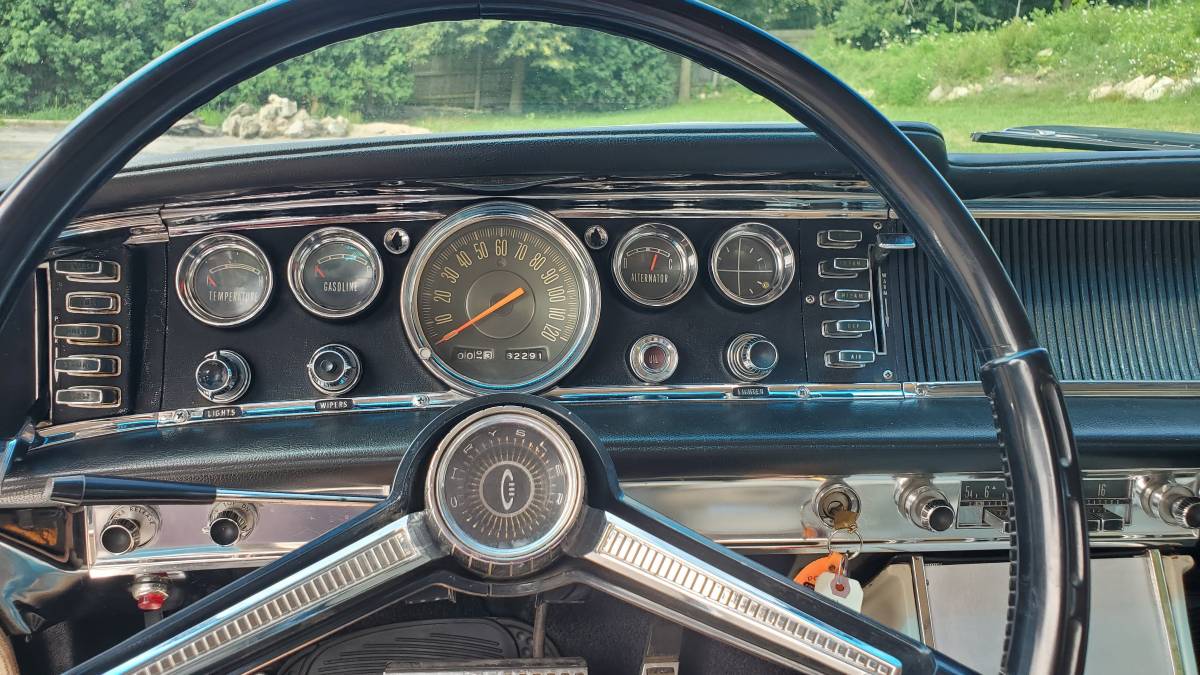 Chrysler-300-1963-blue-3