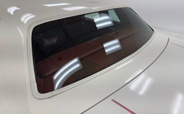 Chrysler-300-1979-Spinnaker-White-Canyon-Red-24