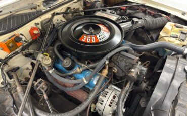 Chrysler-300-1979-Spinnaker-White-Canyon-Red-32
