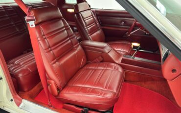 Chrysler-300-1979-Spinnaker-White-Canyon-Red-45