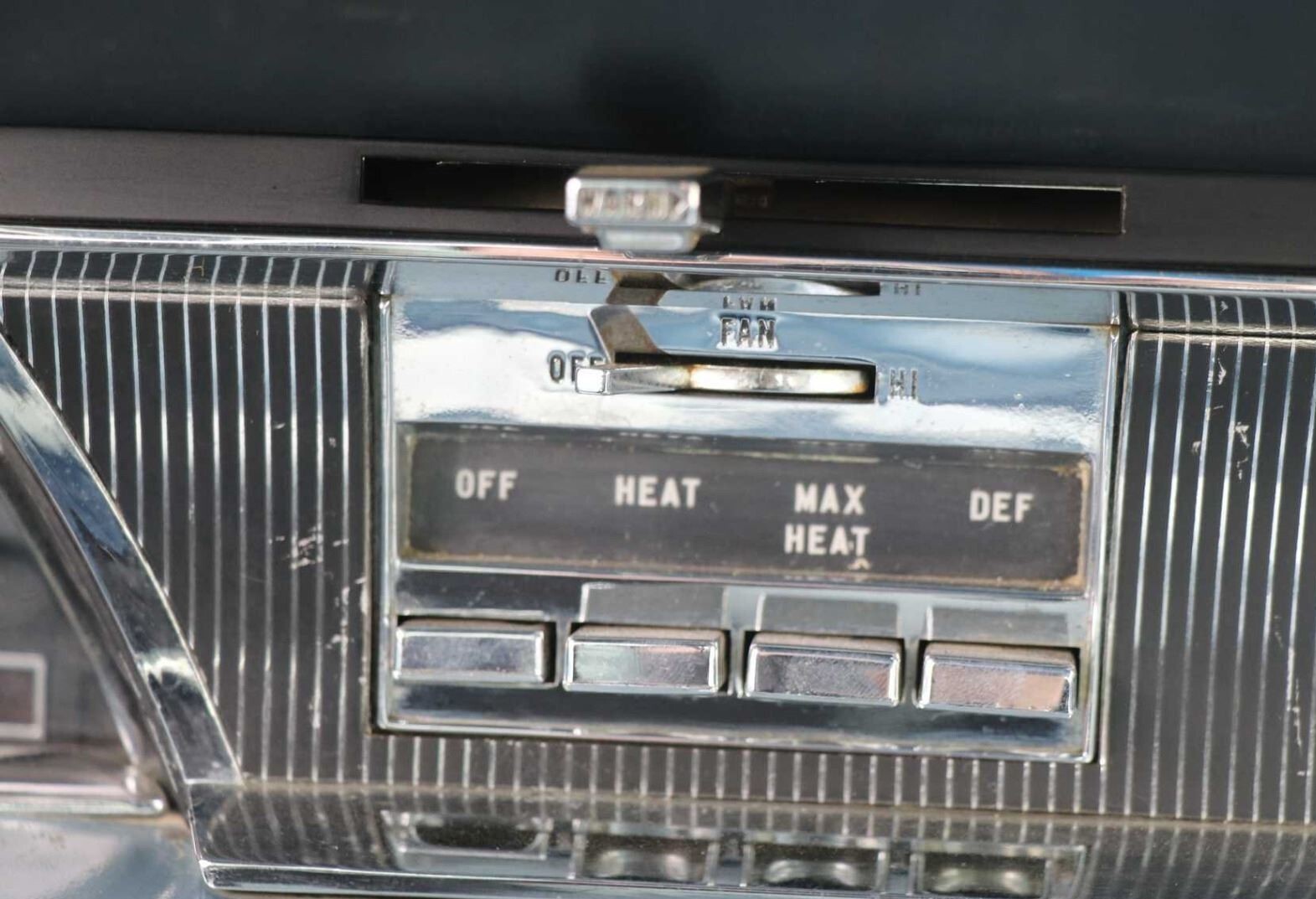 Chrysler-300-Series-1966-Coupe-14