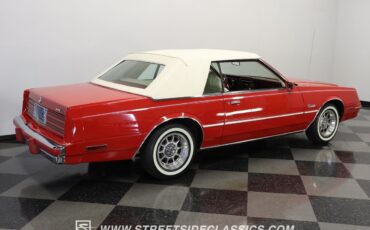 Chrysler-Cordoba-1981-Coupe-11