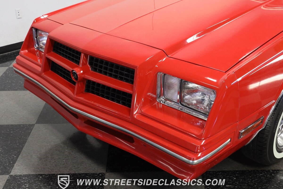 Chrysler-Cordoba-1981-Coupe-18