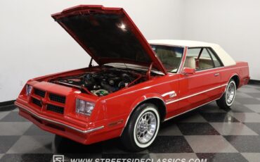 Chrysler-Cordoba-1981-Coupe-29