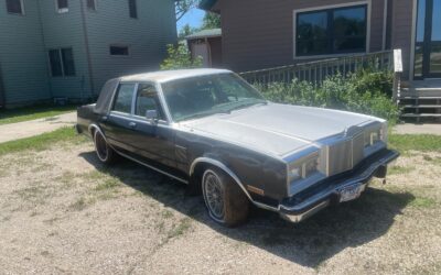 Chrysler Fifth Avenue 1986 Sedan