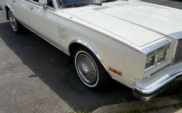 Chrysler-Fifth-avenue-1983-White-7