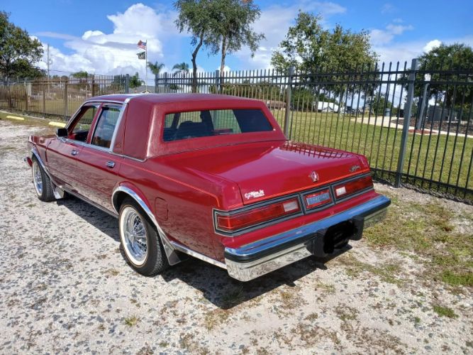 Chrysler-Fifth-avenue-1987-Red-Burgundy-1