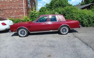 Chrysler-Fifth-avenue-1987-Red-Burgundy