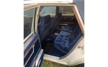 Chrysler-Fifth-avenue-1987-White-Blue-3