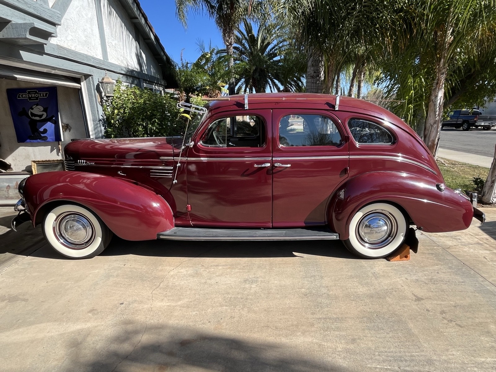 Chrysler-Imperial-1939-Sedan-1