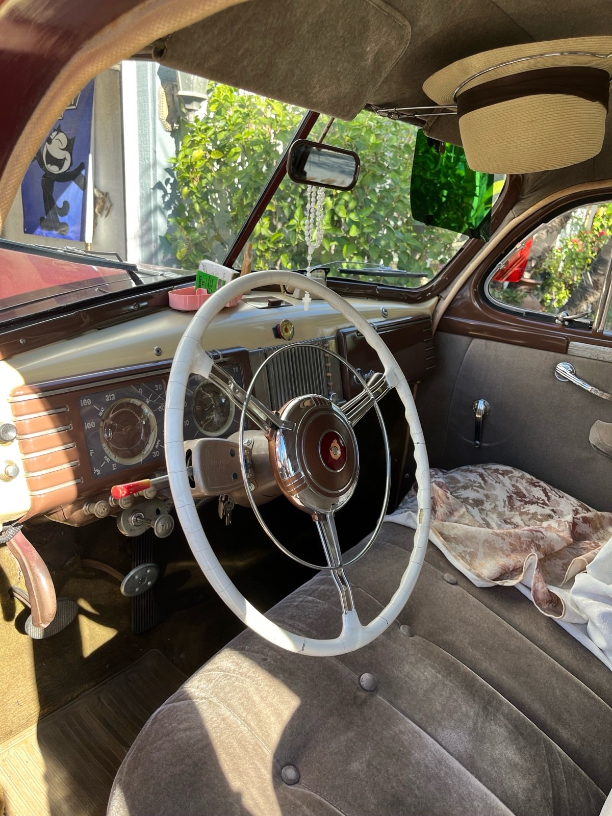 Chrysler-Imperial-1939-Sedan-36