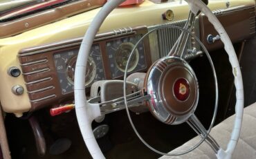Chrysler-Imperial-1939-Sedan-37